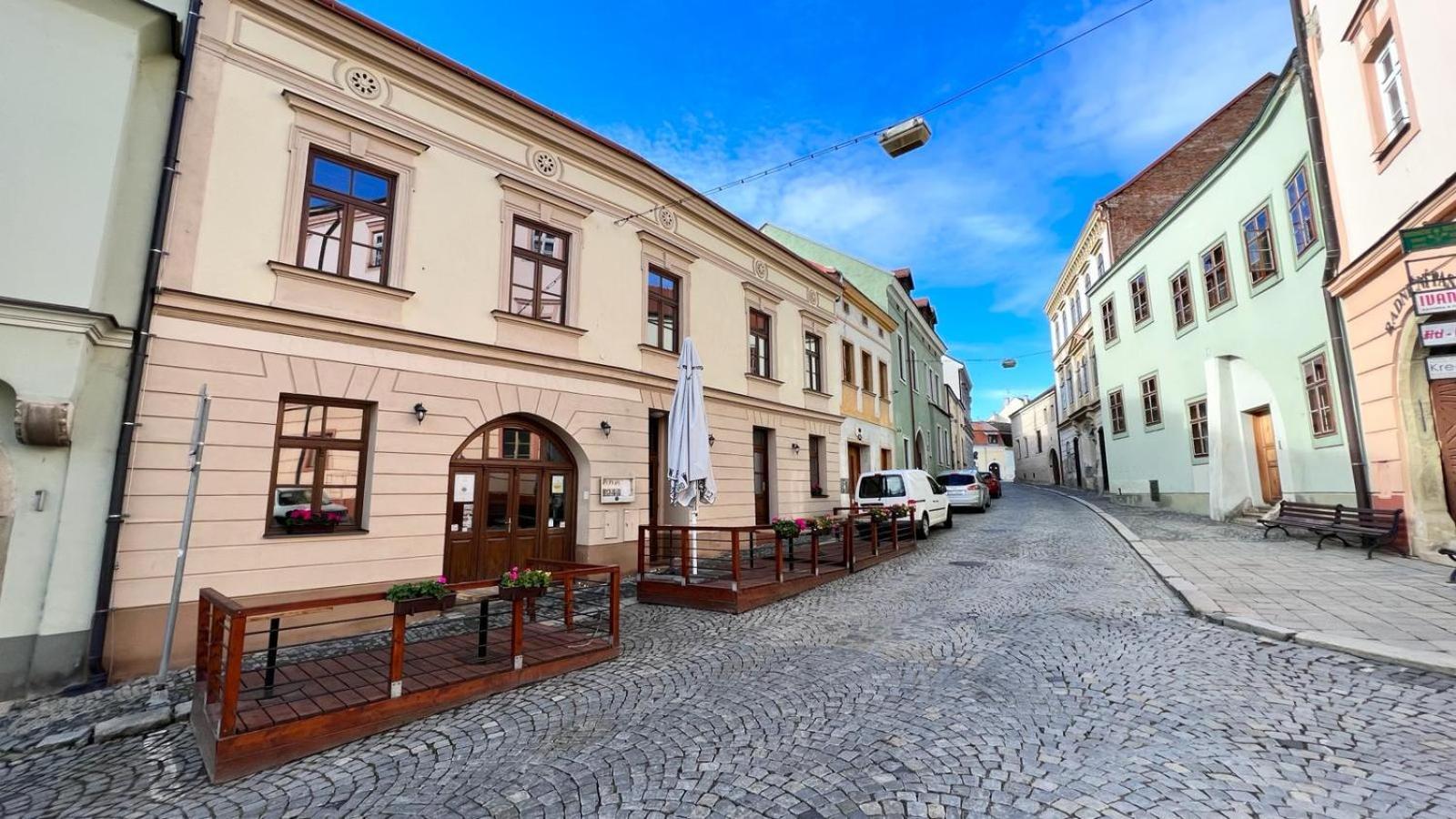 Penzion U Radnice, Byt 3 Znojmo Bagian luar foto